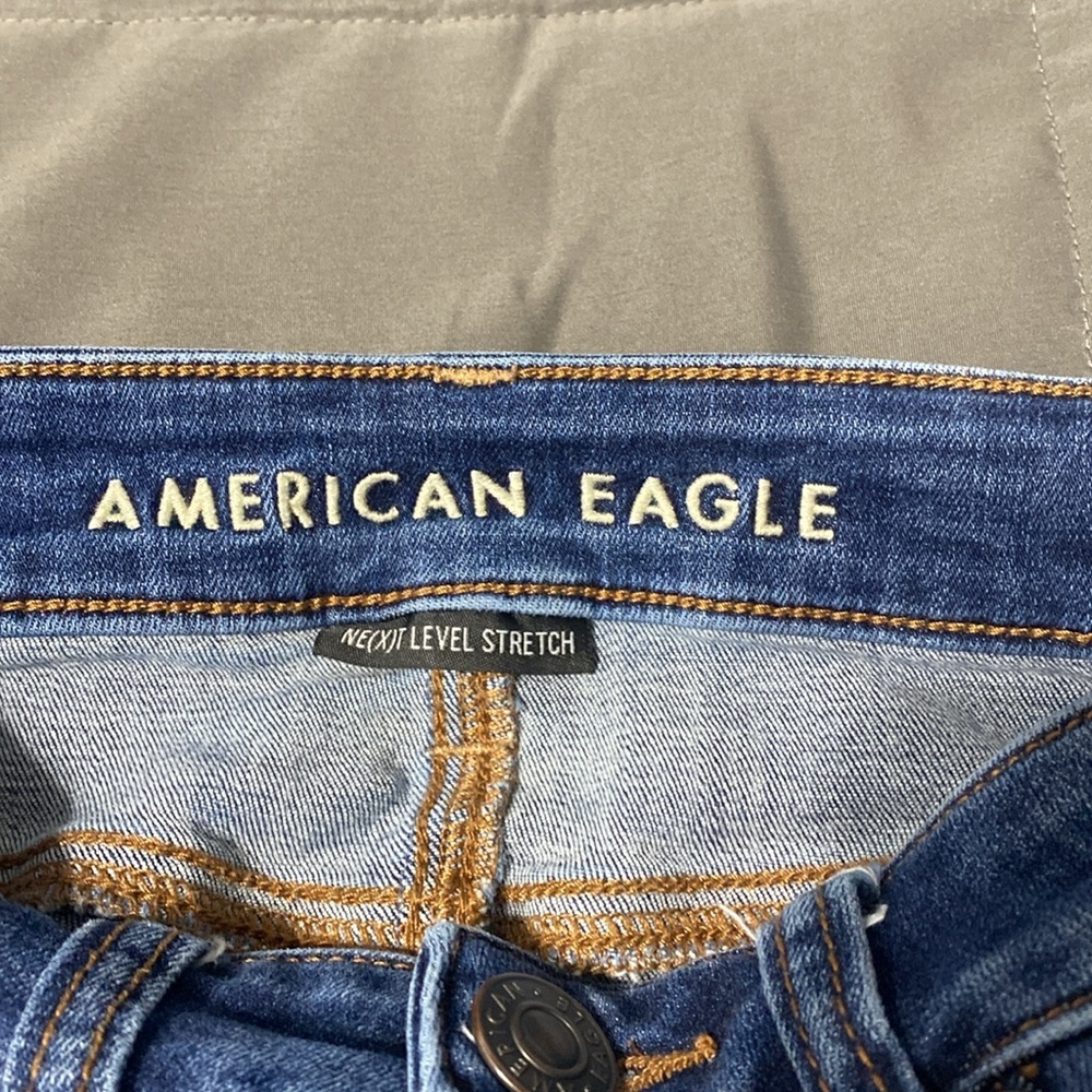 American Eagle 🦅 Skinny Kick jeans. Size 00 Regular - Picture 2 of 7